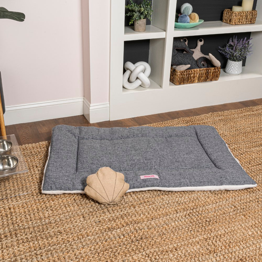Wyndham Pet Bed & Crate Mat with Washable Cover Graphite XL